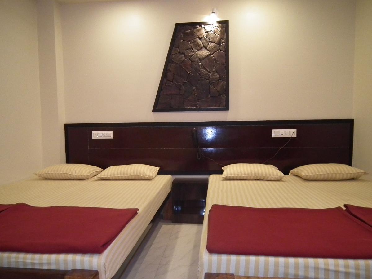 Galaxy Lodge Chikmagalūr Dış mekan fotoğraf